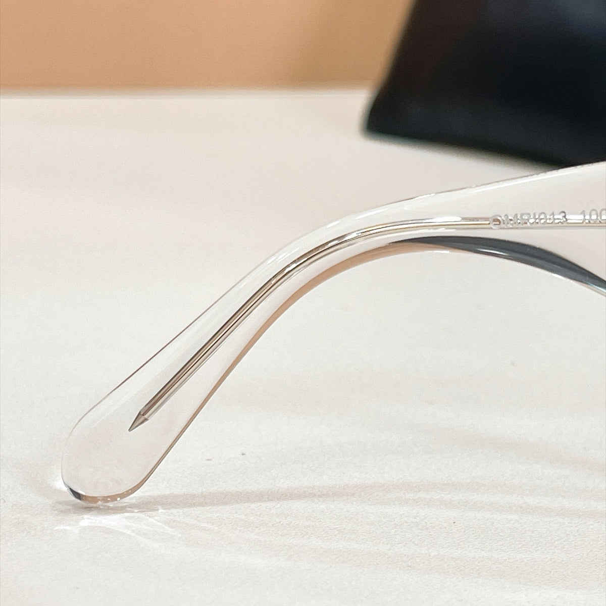 Off-White Sunglasses – OERI013